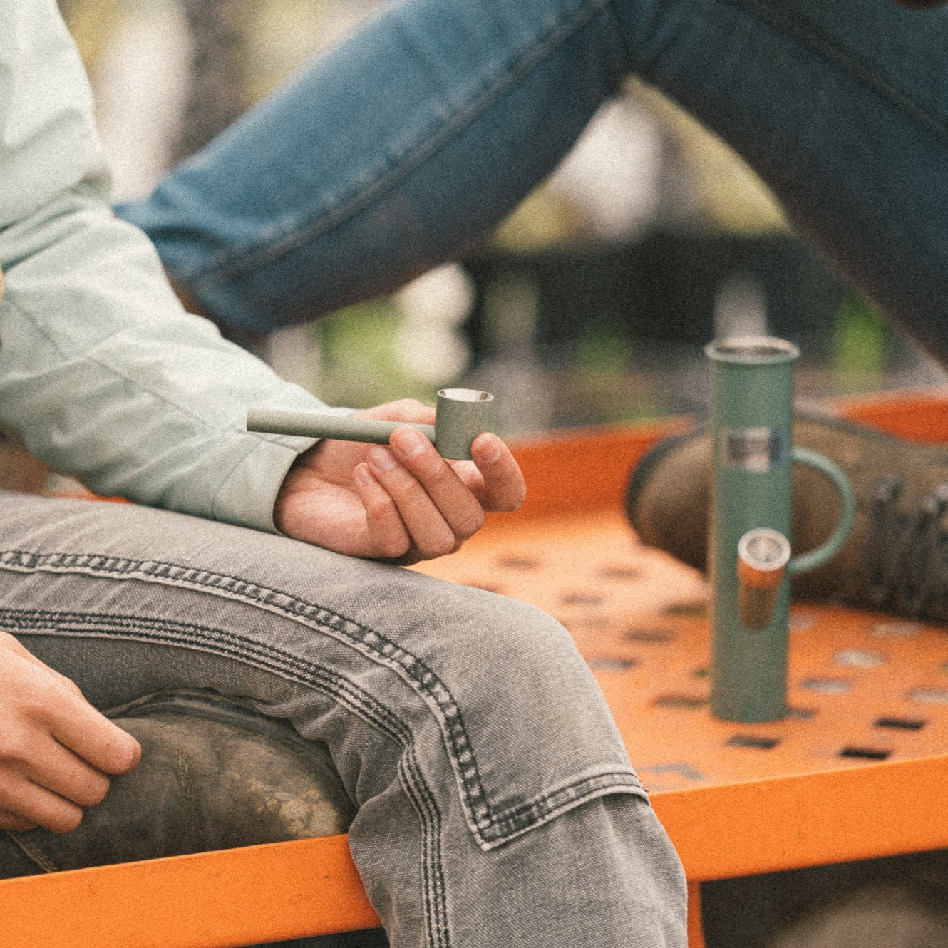 Blue Speckle Smokey Pipe – Titanium Pipe